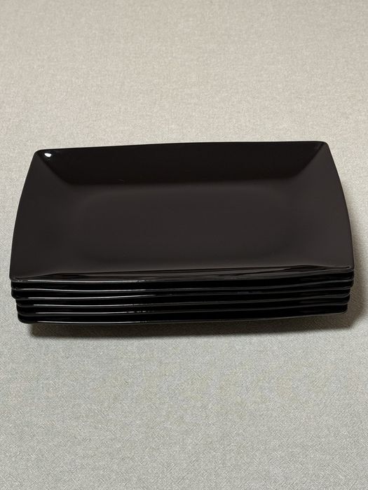Pratos Retangulares Carré Black - VISTA ALEGRE