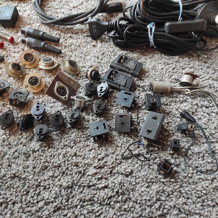 UNITRA gniazdo wtyk din kabel przewód słuchawkowe głośnikowe jack