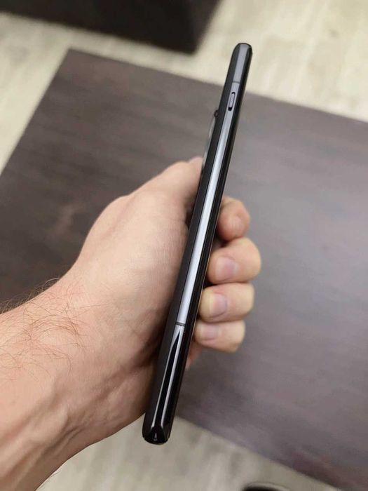 OnePlus 12 16/512 Black – Абсолютный флагман 2024 в идеале!