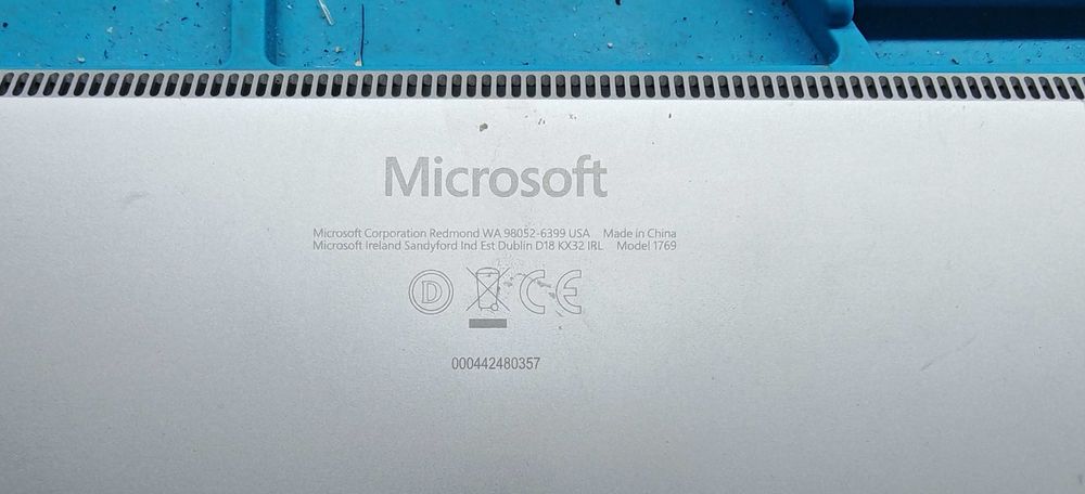 WINDOWS SURFACE 1769 (power adapter and parts)64170318068993121