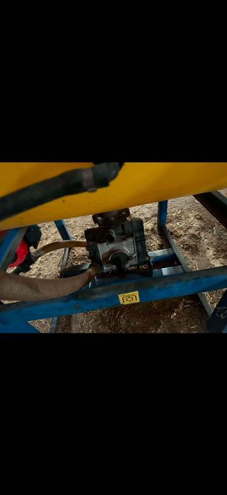 Sprzedam opryskiwacz Polmark 400 litry