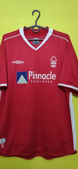 koszulka  t-shift domowa klubu piłkarskiego Nottingham Forest 2002/03
