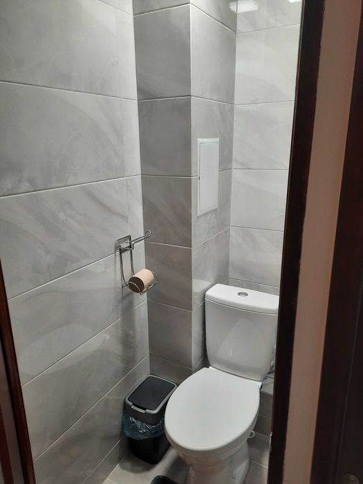 Затишна 2х кім. квартира 3хв від басейну  вільна