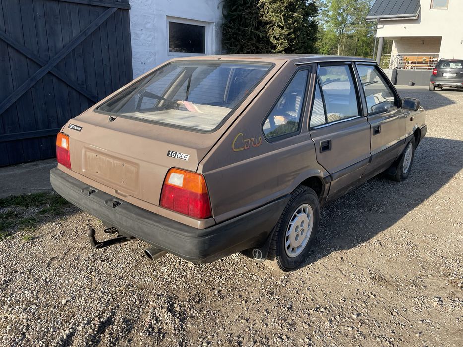 Sprzedam polonez caro 1,6GLE