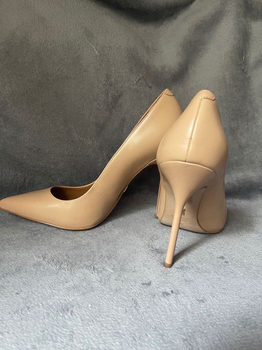 Nowe szpilki kazar rozm 38,5 skóra