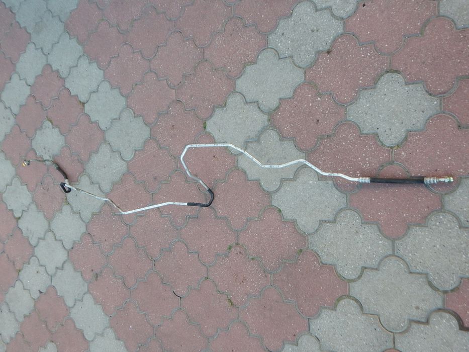 vw t5 przewód wąż rurka klimatyzacji tył