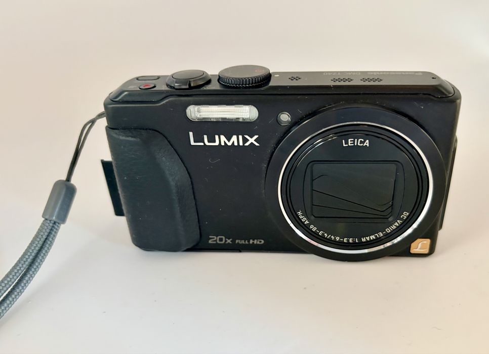 Aparat Panasonic Lumix DMC-TZ40