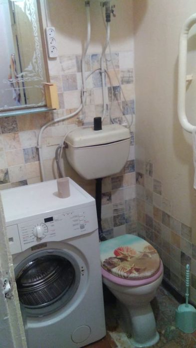 Сдам малосемейку на длительный срок