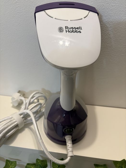 Parownica do ubran Russell Hobbs