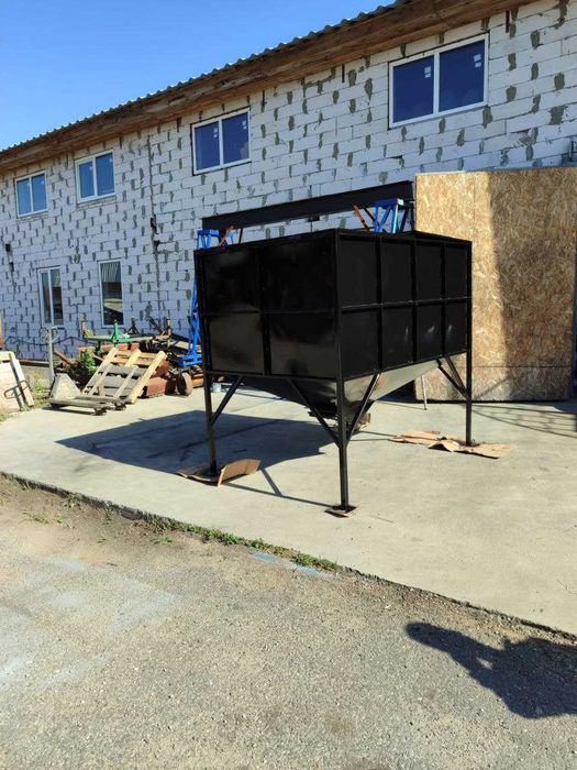 Бункер, накопичувач, силос, для подачі та зберігання - від виробника