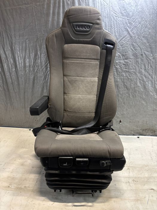 Fotel Lewy Pneumatyczny Iveco Stralis