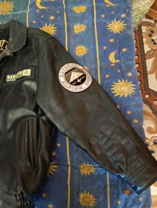 Шкіряна куртка DAVOUCCI