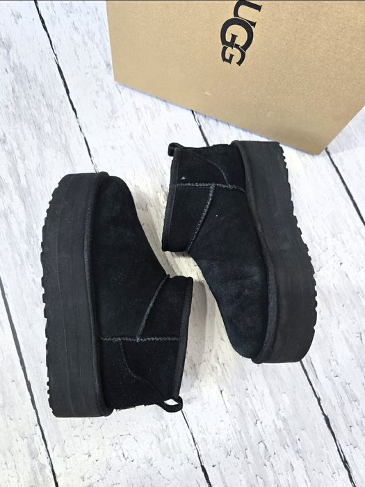 UGG Classic Ultra Mini Platform r. 40