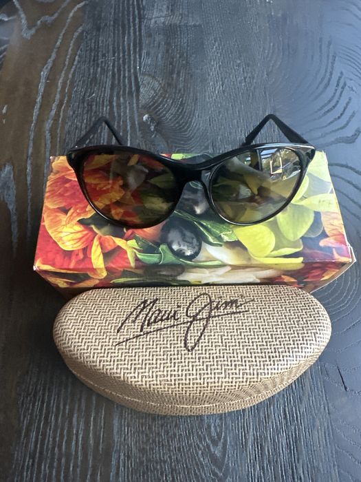 Okulary przeciwsłoneczne marki Maui Jim HS704-26B Mannikin