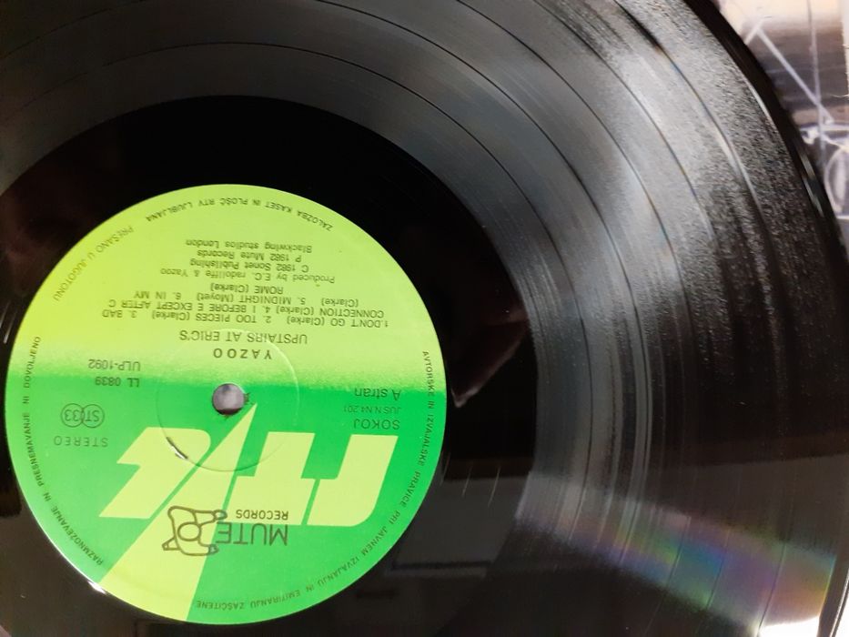 Yazoo - Upstairs At Erics winyl