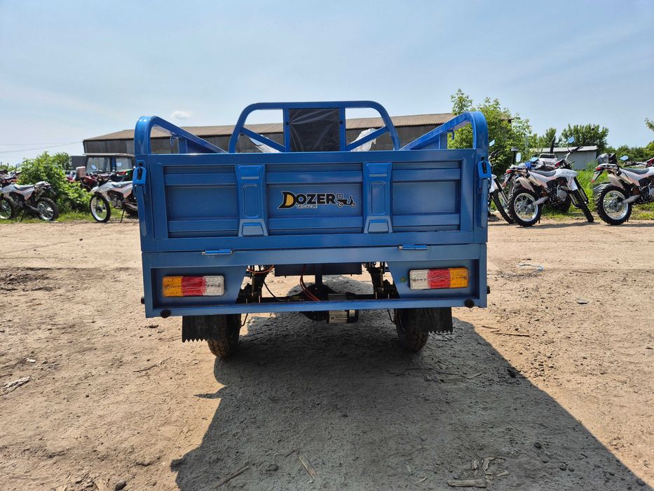 Электро трицикл Дозер 1200 ватт 650 кг можно везти