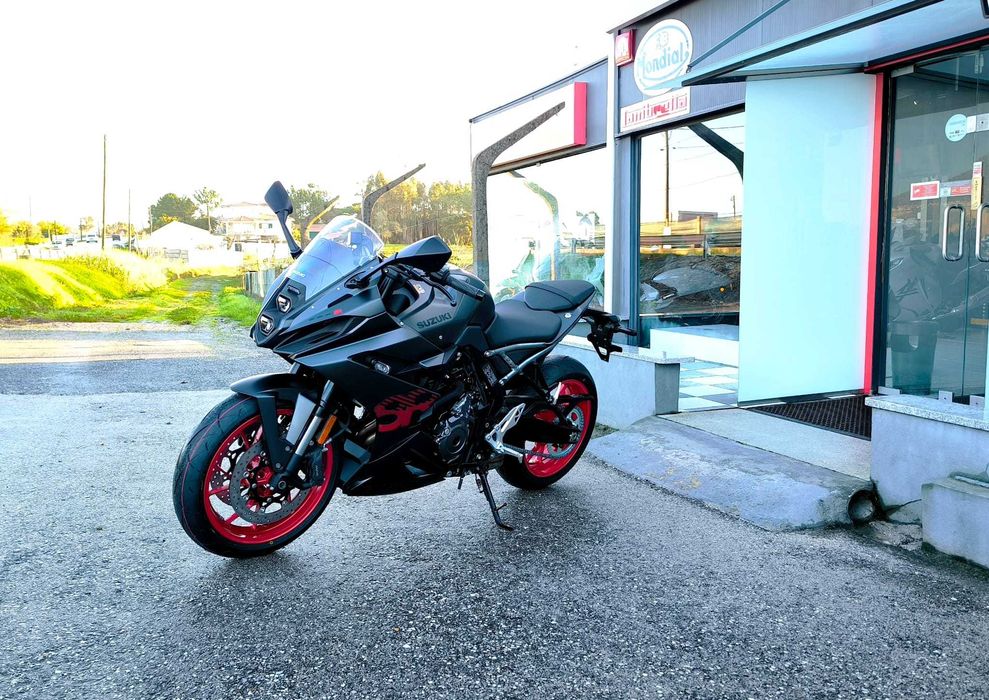 Suzuki 8R, 5 anos garantia