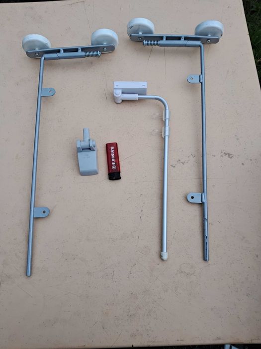 Regał plastikowo metalowy