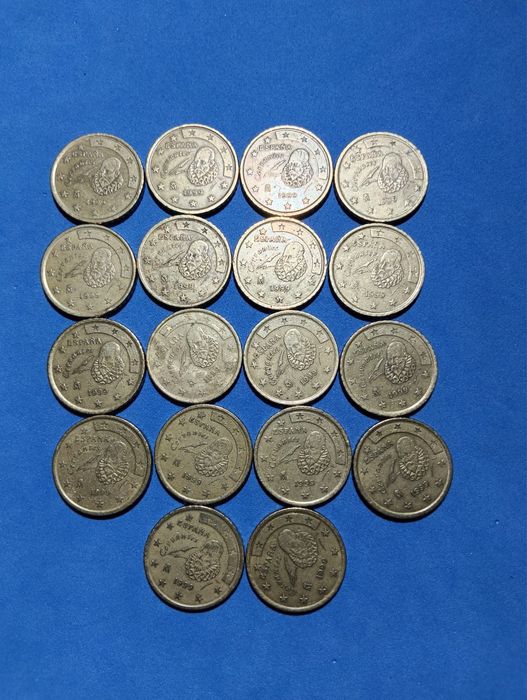 Lote de Moedas de 10, 5 e 2 Cêntimos – Diferentes / Coleção