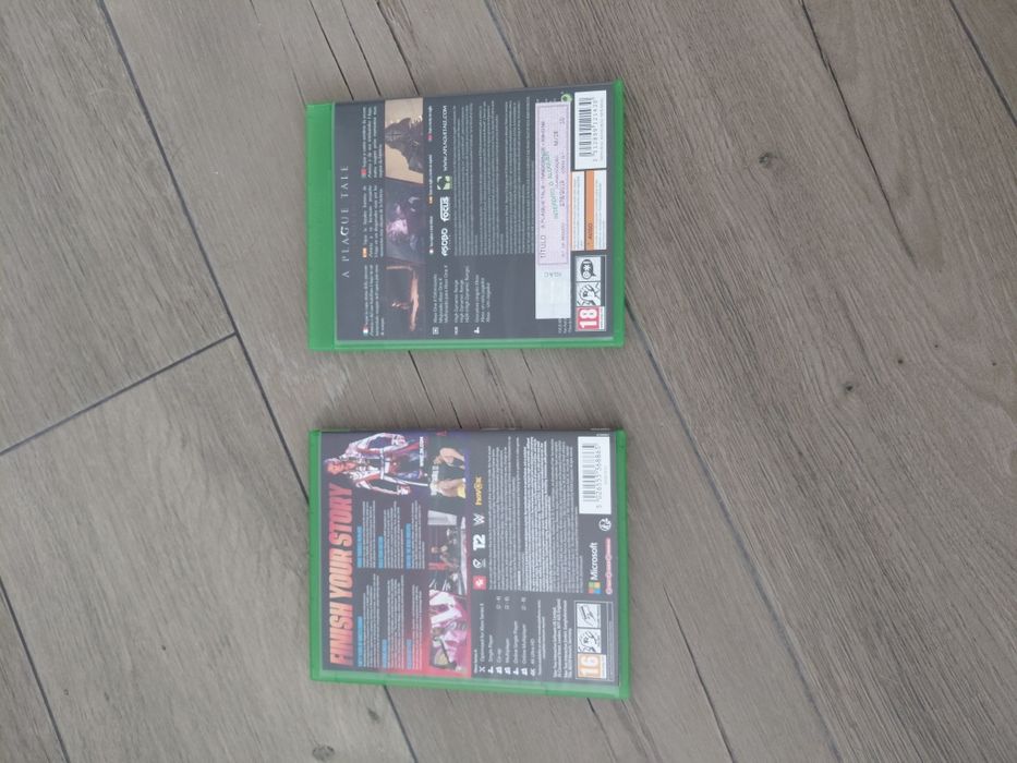 XBox One X com acessórios e conta com vários jogos
