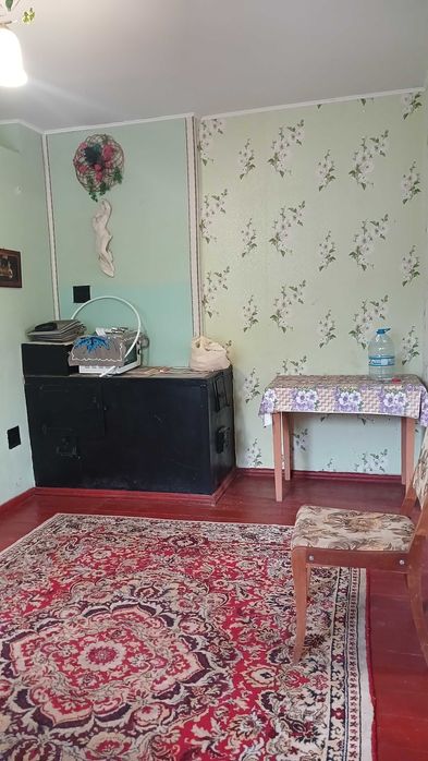 Продаж 1/2 будинку  в р-н Загребля(біля г-р-к”Хуторок”).