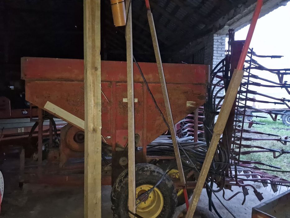 Sprzedam siewnik Tive 6 m