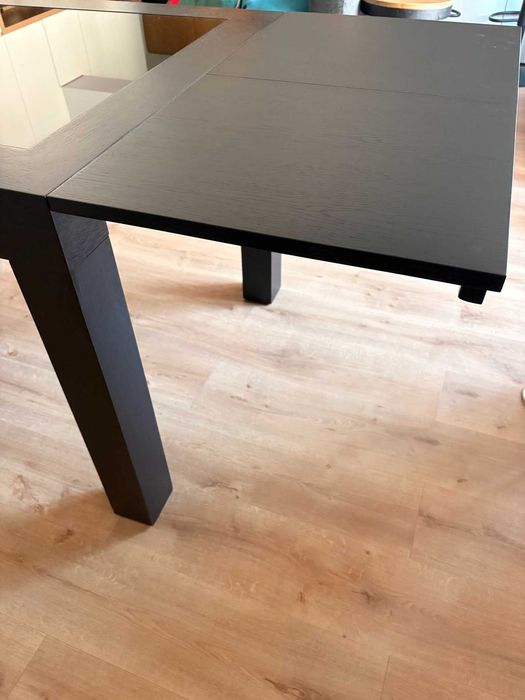 Mesa Jantar Extensível Wengué, tampo vidro temperado (6 Cadeiras opcionais)