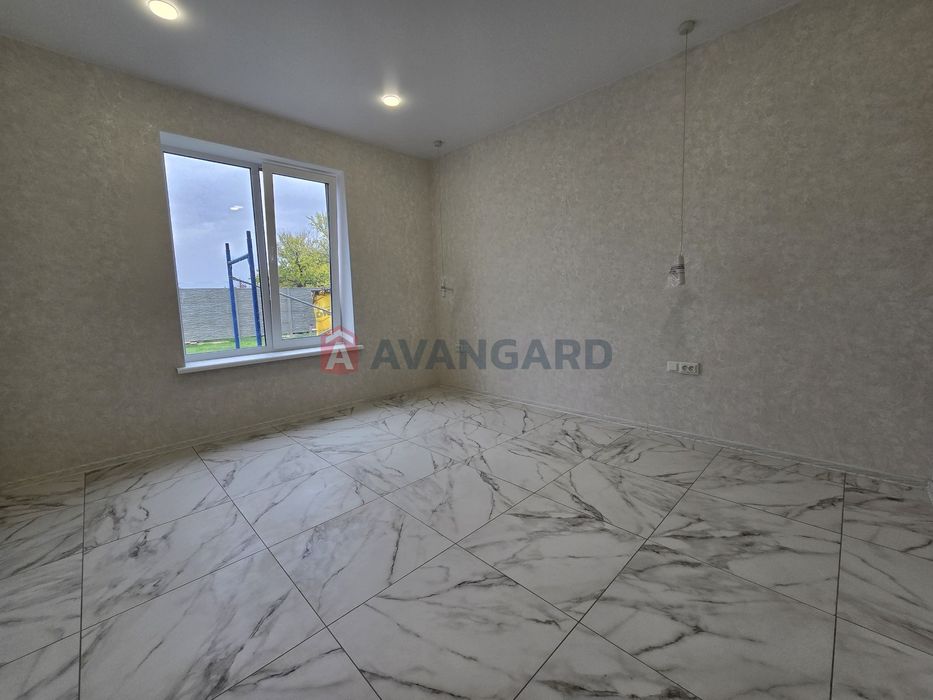 Продам дом центр Подгороднее єОселя