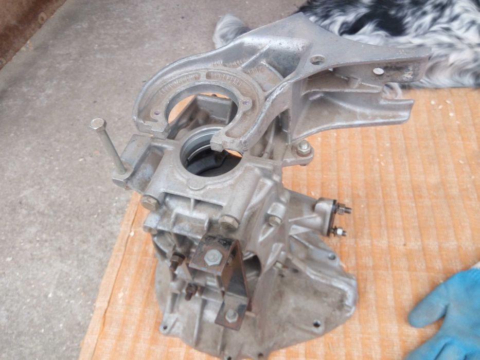 Trabant korpus blok silnika