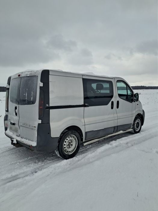 Opel Vivaro 2006