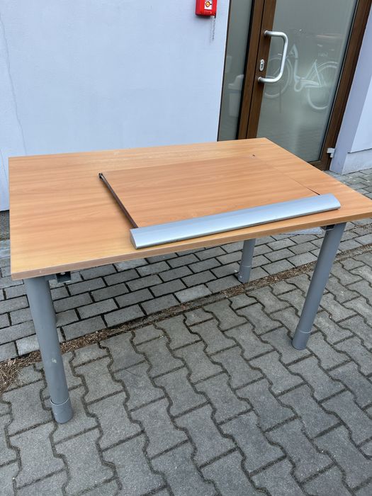 Sprzedam biurko używane