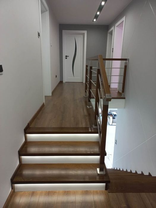 Schody drewniane / Balustrady