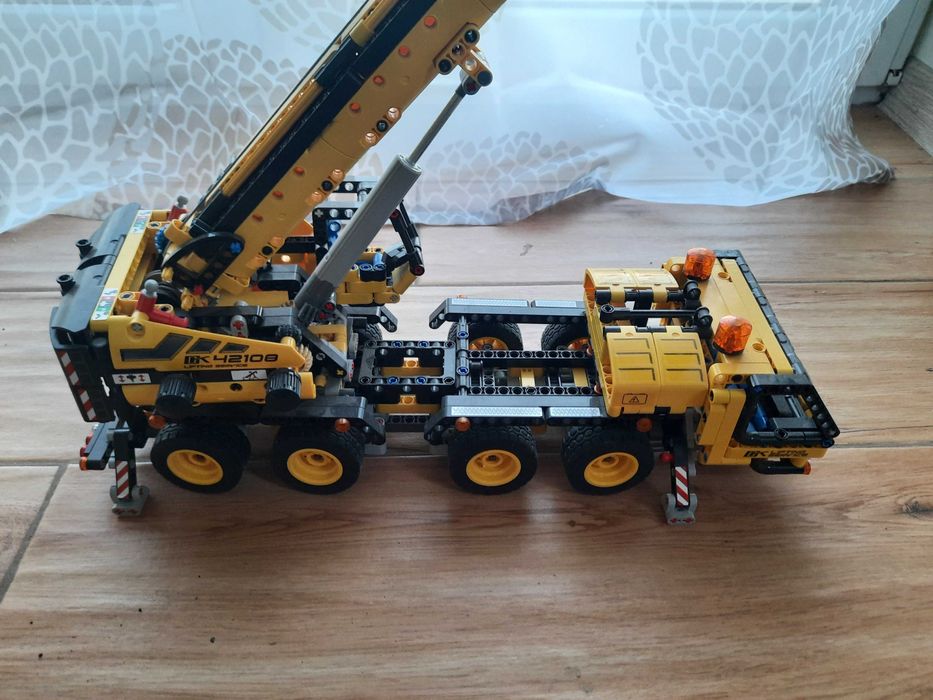 Dzwig lego 42108