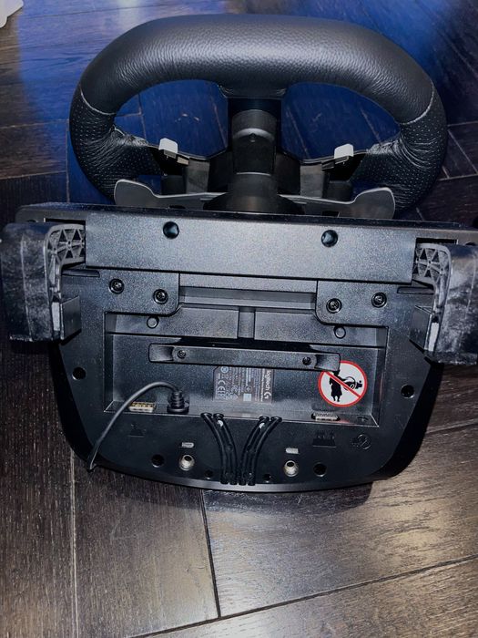 Ігровий руль + педалі logitech g920