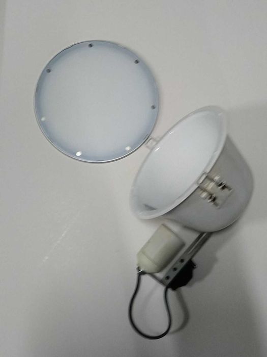 PHILIPS Foco 10€ unidade