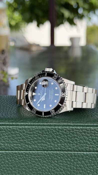Rolex Submariner Date 16610
