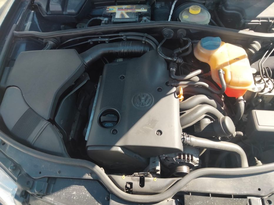 VW PASSAT (3B) 1.6I DE 2000 DISPONÍVEL PARA PEÇAS