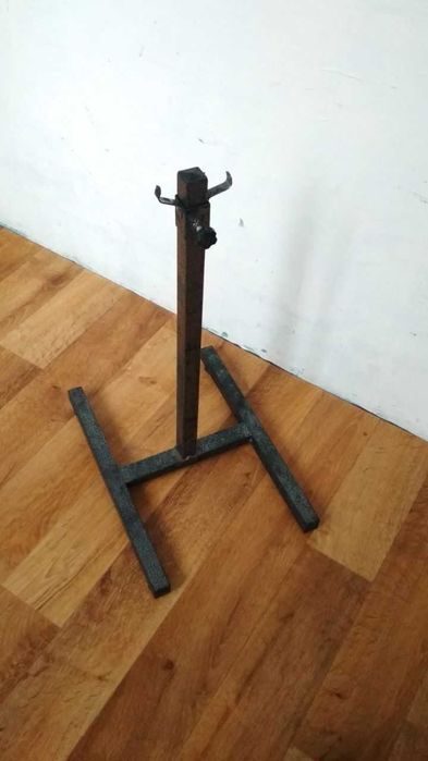 Кронштейн  подставка