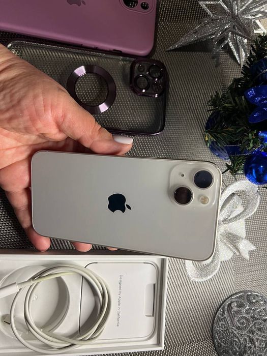 Продам Iphone 13  256gb