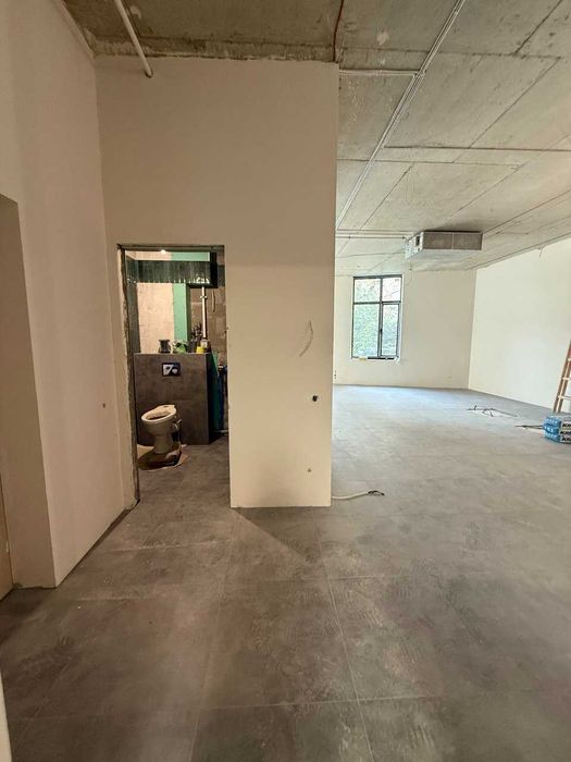 Продаж приміщення на вул. Газова