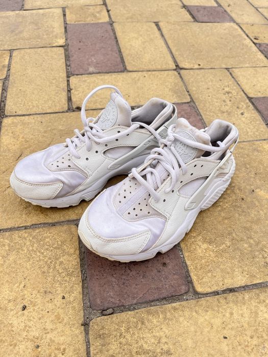 Кросівки жіночі Nike Air Huarache White