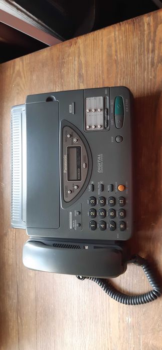 Telefax Panasonic KX-F700, używany, stan bardzo dobry