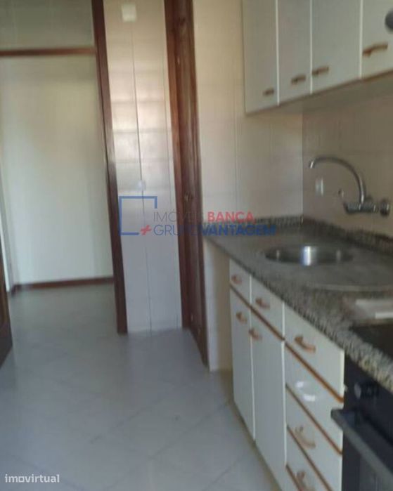 T3 C/Garagem E Arrecadação - Águas Santas| 331. 000,00