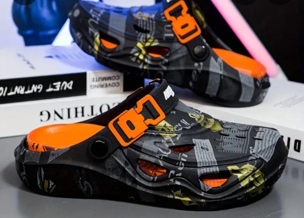 Męskie chodaki wsuwane 43