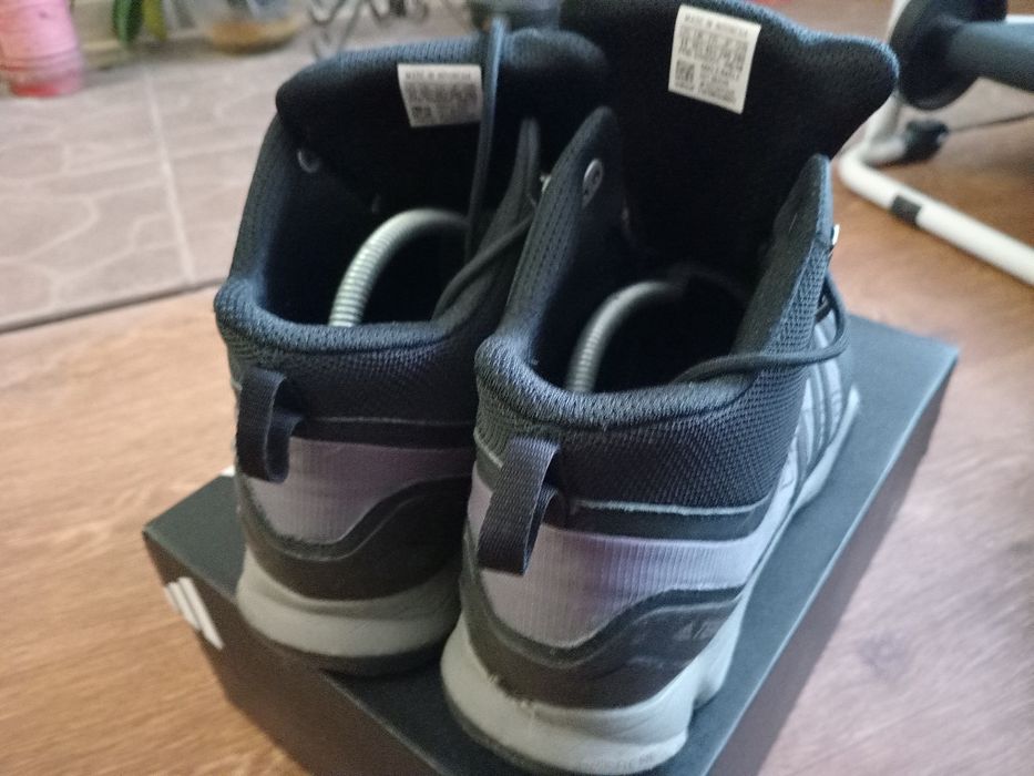 Adidas terrex swift original