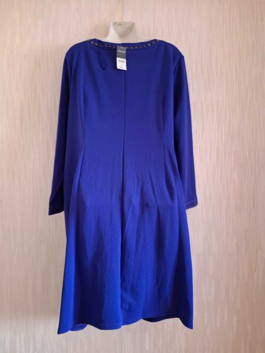 Платье новое нарядное большого размера 24/52