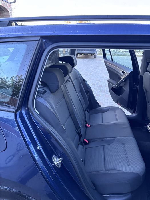Volkswagen Golf VII