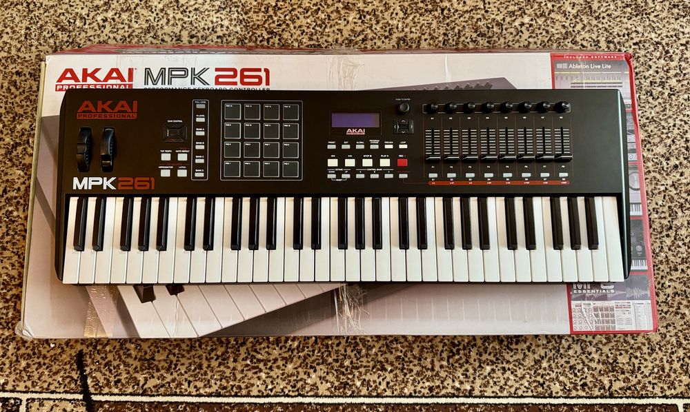 Midi Клавіатура AKAI MPK 261