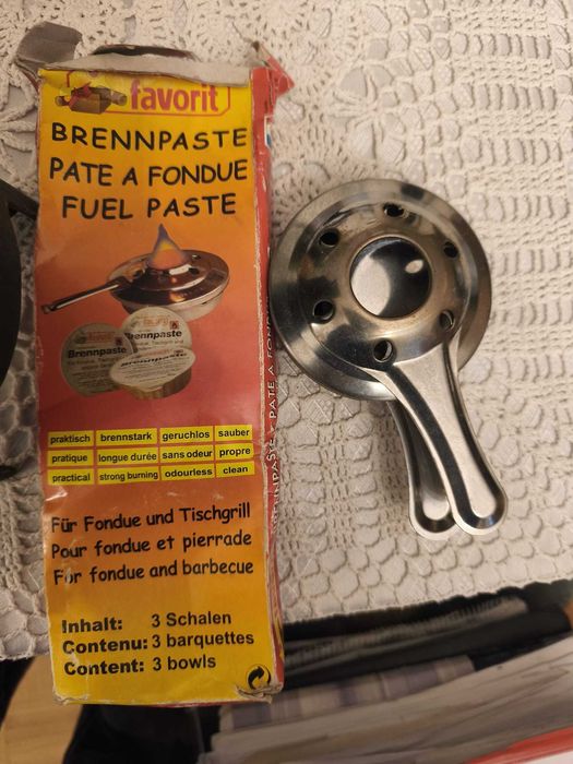 Zestaw turystyczny żeliwne naczynie