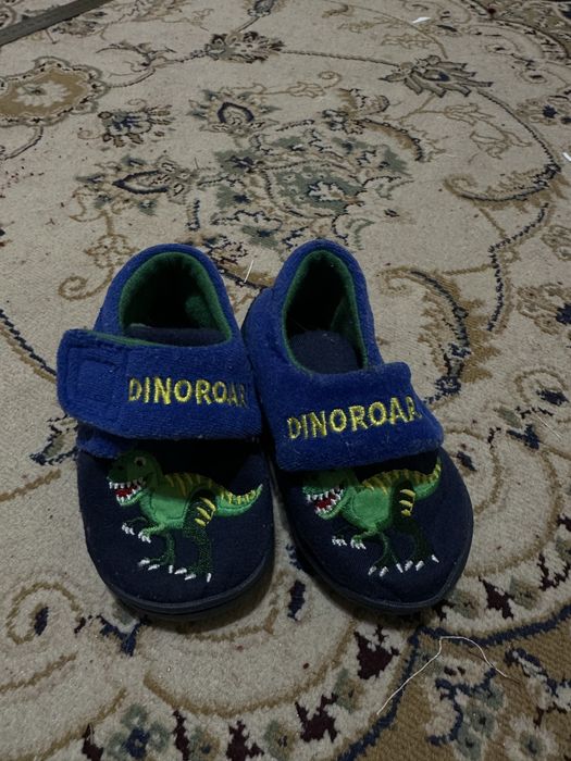 Туфлі кросівки тапочки на дитинку 12см устілка